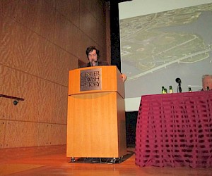 Floating Worlds and Future Cities