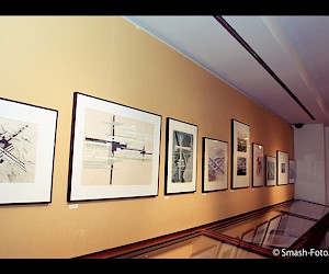 Floating Worlds and Future Cities