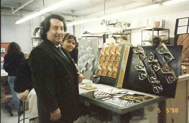 Mark Khidekel_with_a_student_at_the_Parsons_School_of_American_Design_1998.